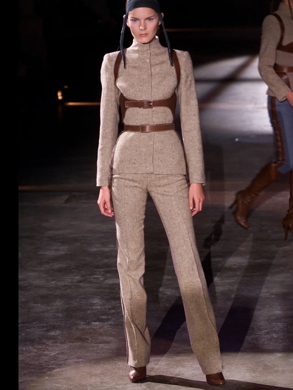 Alexander McQueen wool straight pant with gold 4/6 - Picture 3 of 13